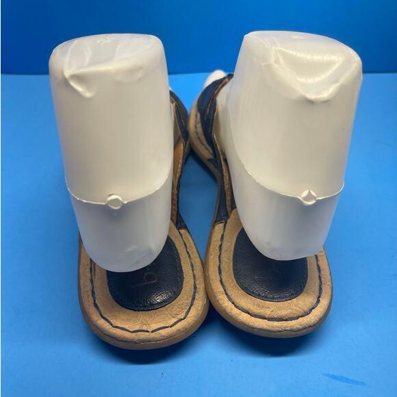 B.O.C Born Concept Sz 8 DARK BLUE Leather Braided Strap Thong Sandals - Picture 5 of 10